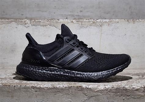 adidas ultra boost black